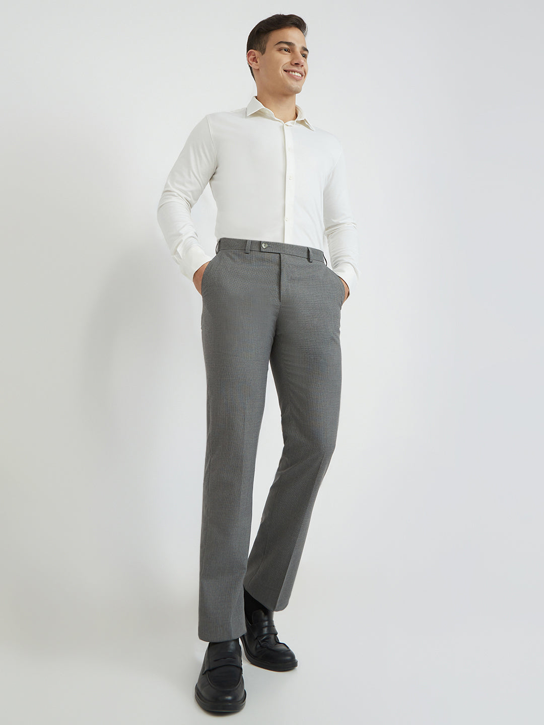 Park Avenue Men Grey Regular Fit Solid Trouser