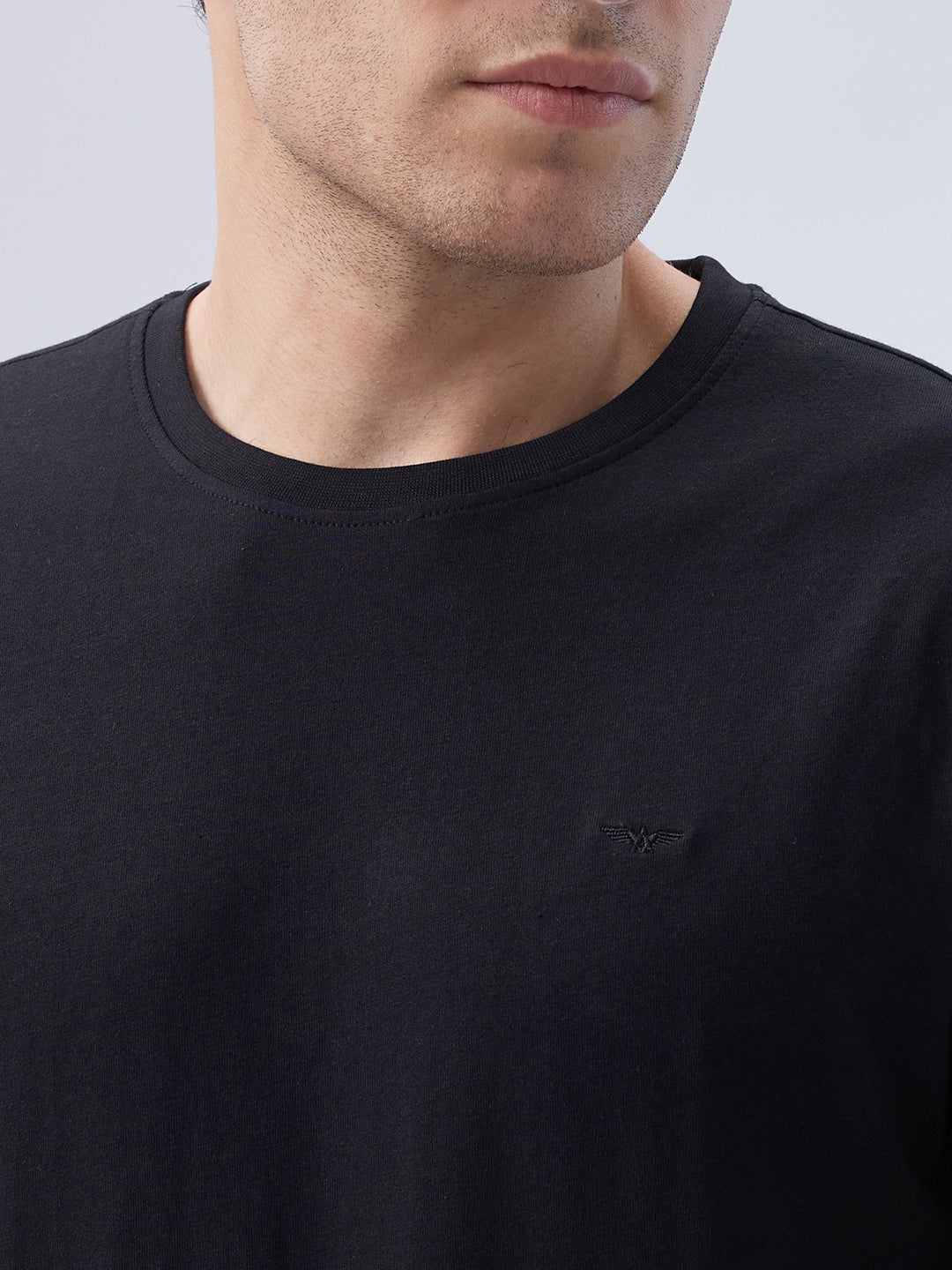 Park Avenue Men Black Crew Neck Collar T-Shirt