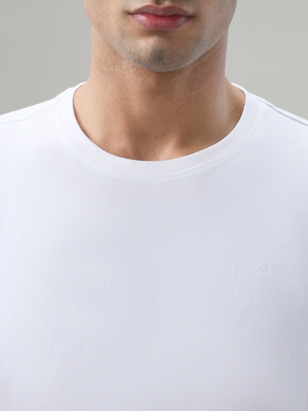 Park Avenue Men White Crew Neck Collar T-Shirt