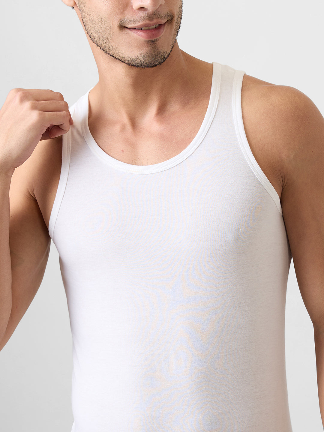 Park Avenue Men White Cotton Blend Vest