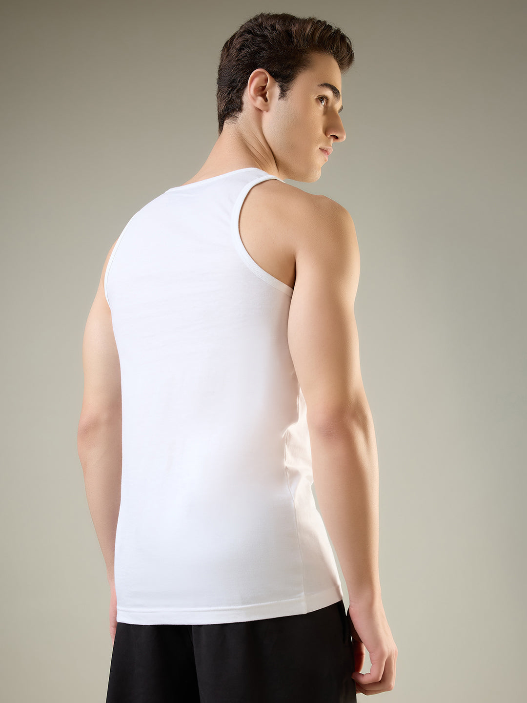 Park Avenue Men White Cotton Vest Pack Of 2