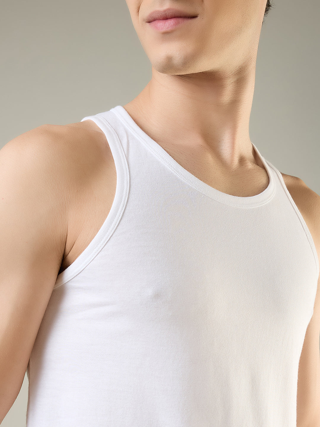 Park Avenue Men White Cotton Vest Pack Of 2