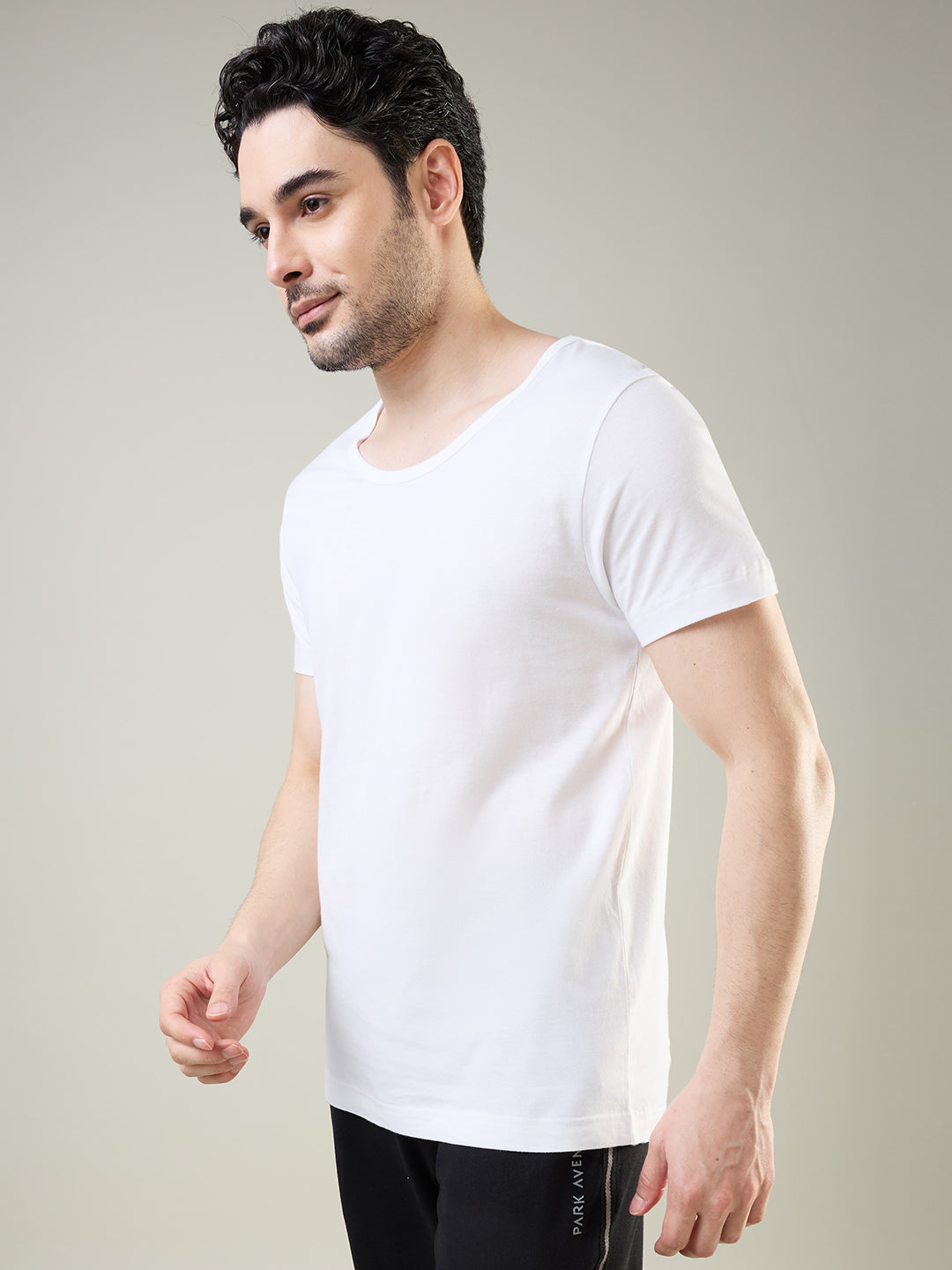 Park Avenue White Vest