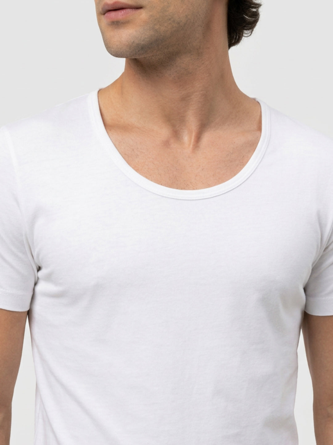 Park Avenue Men White Cotton Vest