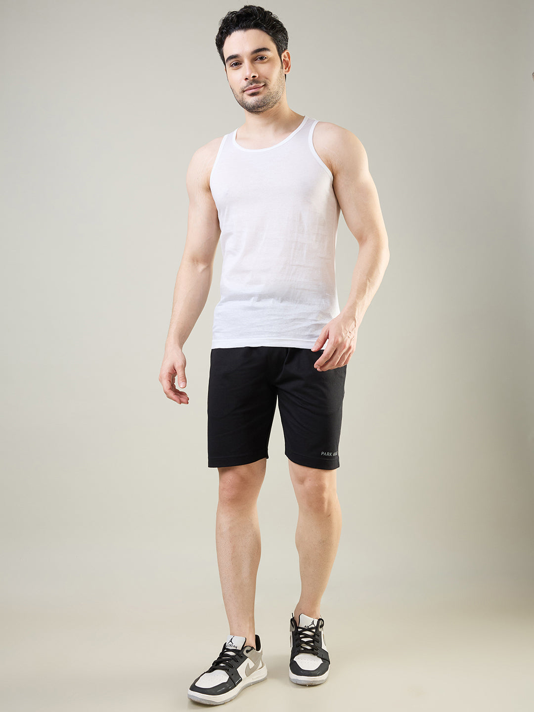 Park Avenue White Vest