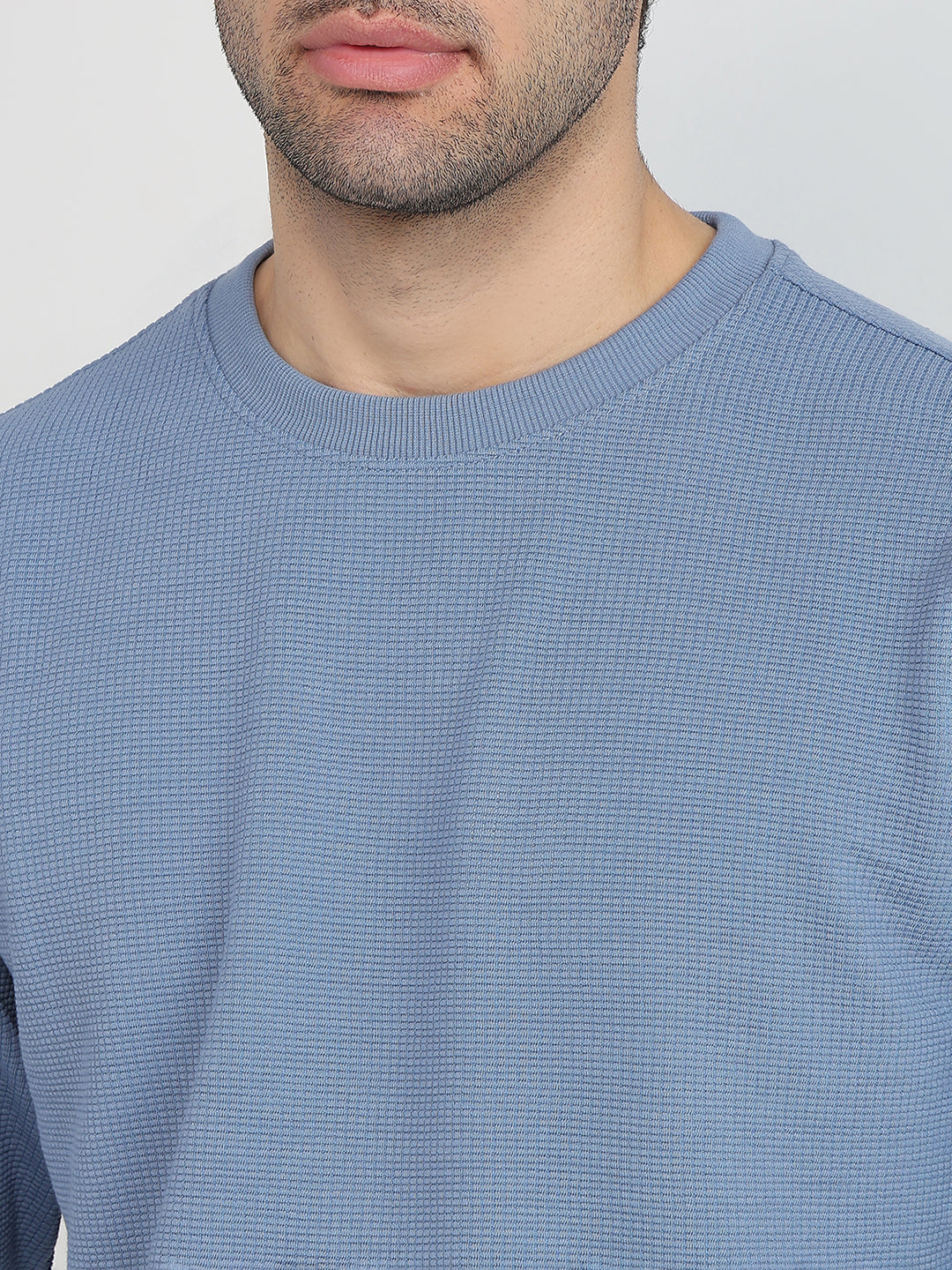 Raymond Men Blue Regular Fit Solid Crew Neck Collar Sweatshirt