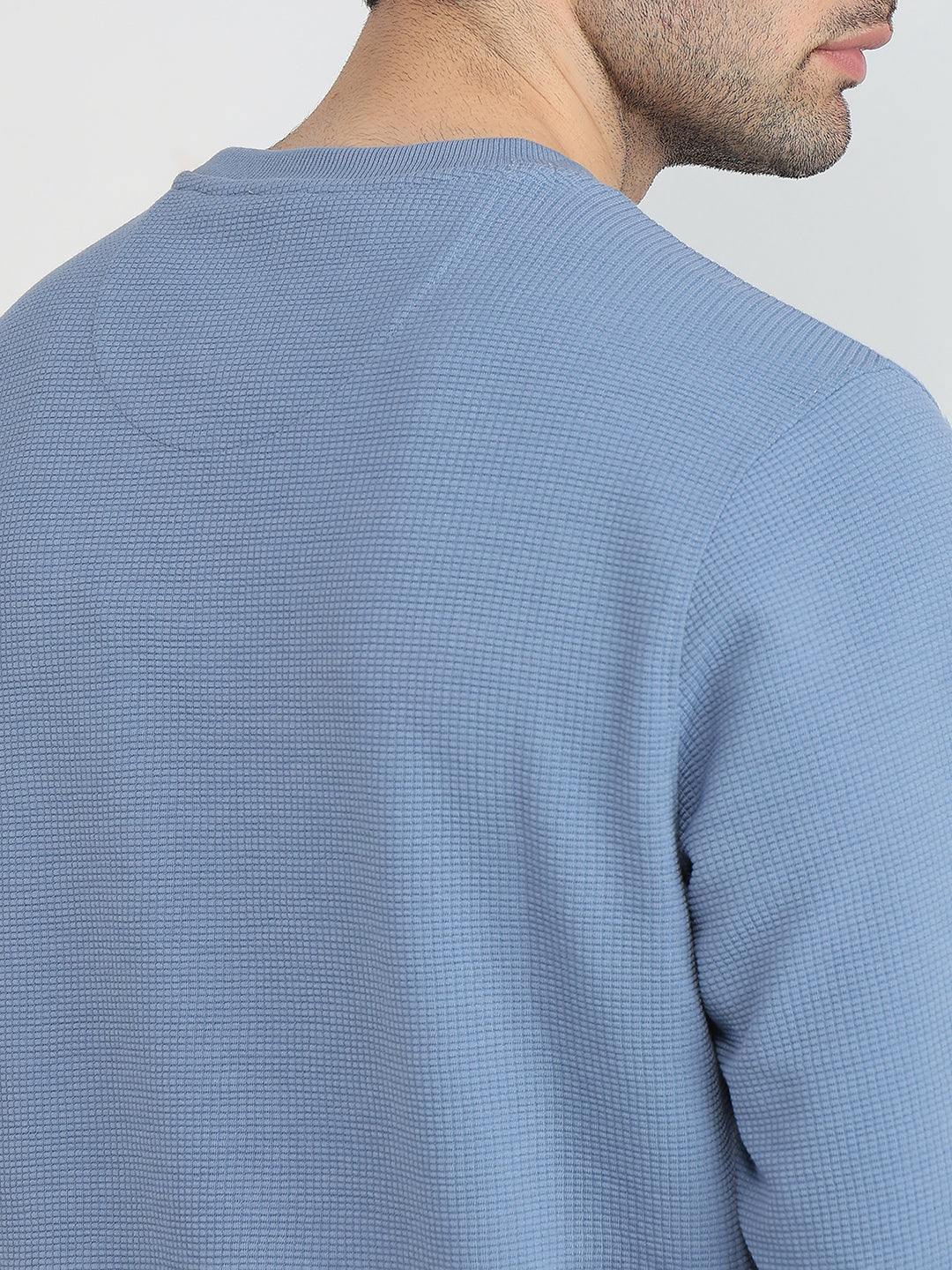 Raymond Men Blue Regular Fit Solid Crew Neck Collar Sweatshirt