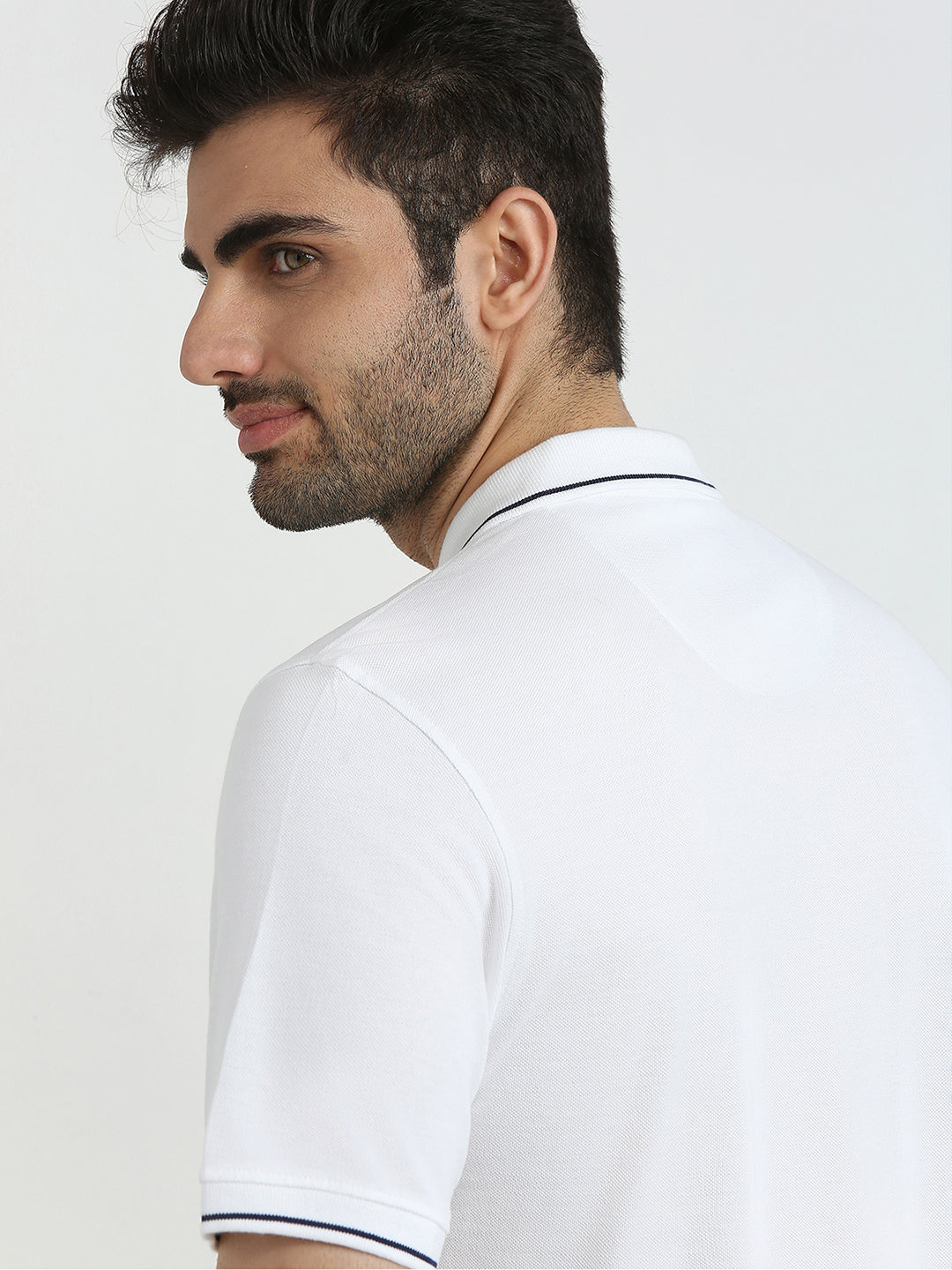 Raymond Men White Modern Fit Solid T-Shirt