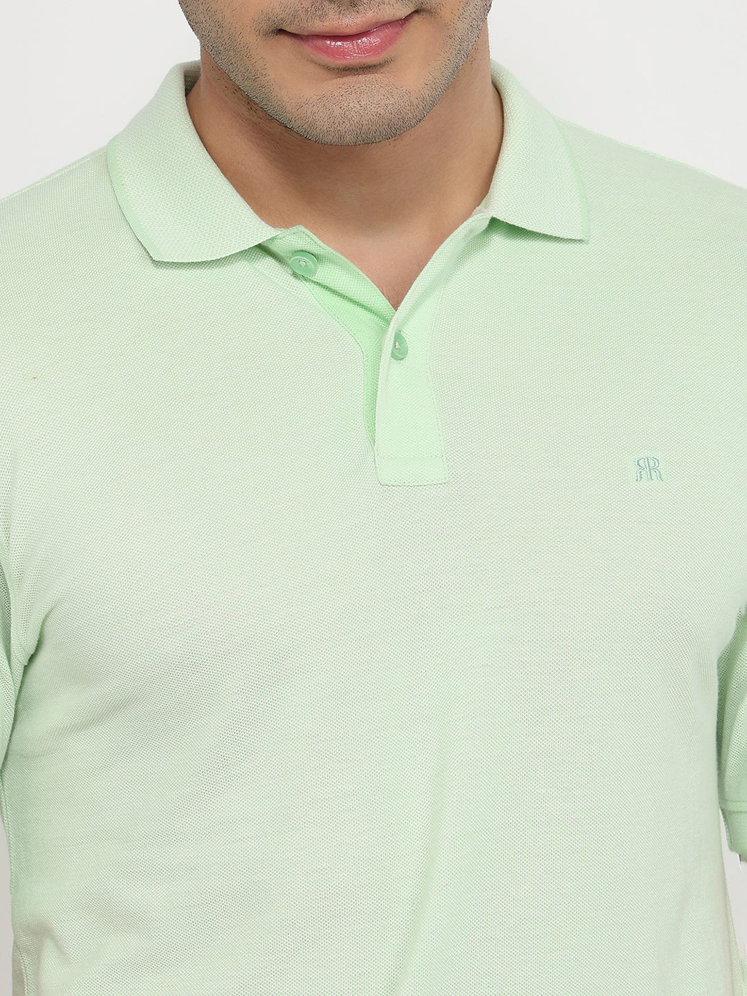 Raymond Men Green Modern Fit Solid T-shirt