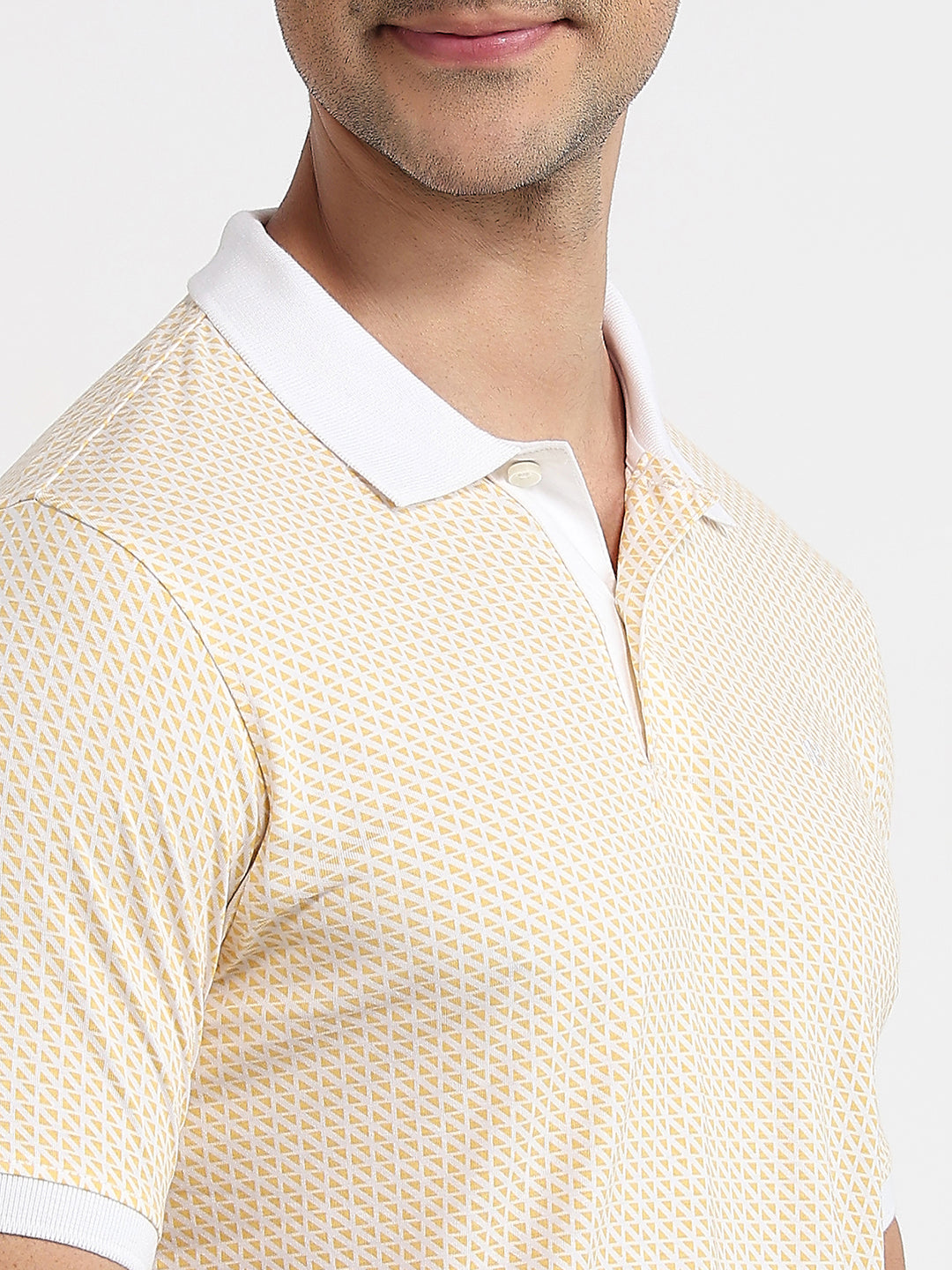 Raymond Men Yellow Modern Fit Print T-Shirt