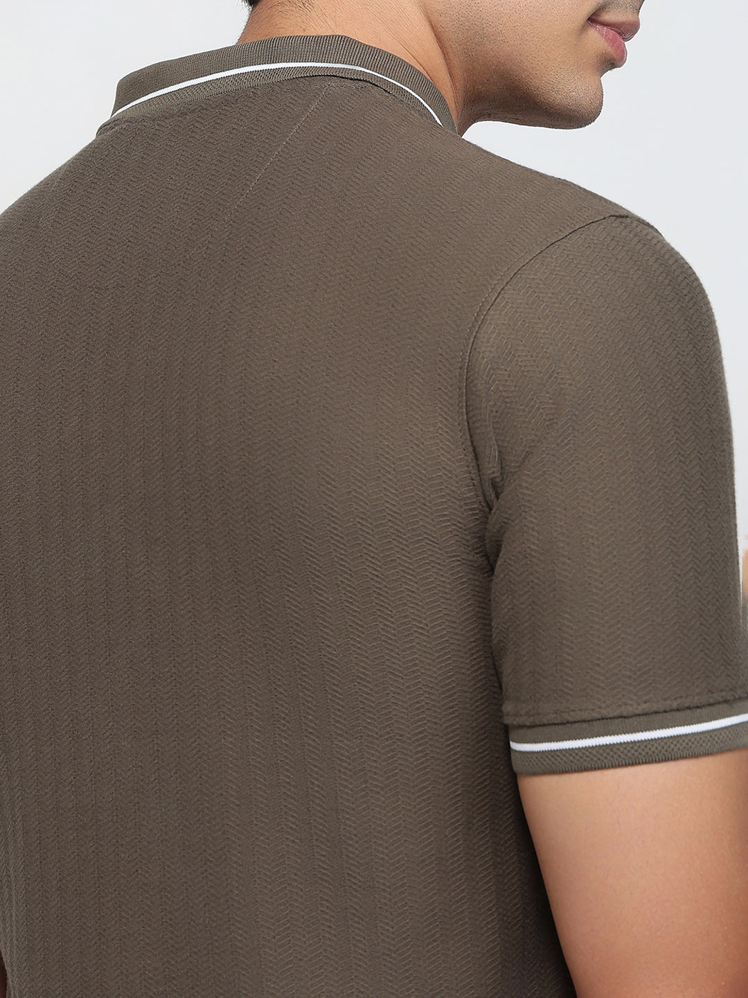 Raymond Men Green Modern Fit Solid Polo Neck Collar T-shirt
