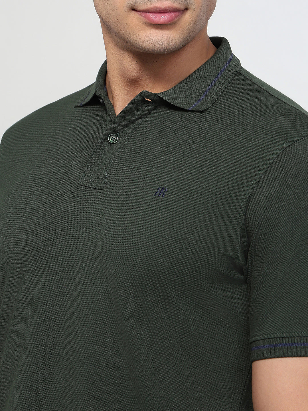 Raymond Men Green Modern Fit Solid Polo Neck Collar T-shirt