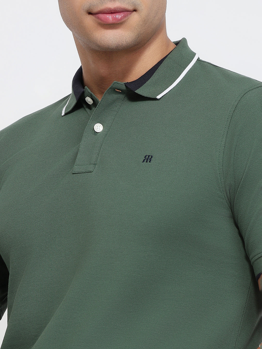 Raymond Men Green Modern Fit Solid Polo Neck Collar T-shirt