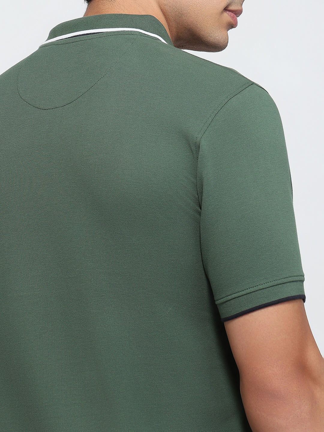 Raymond Men Green Modern Fit Solid Polo Neck Collar T-shirt