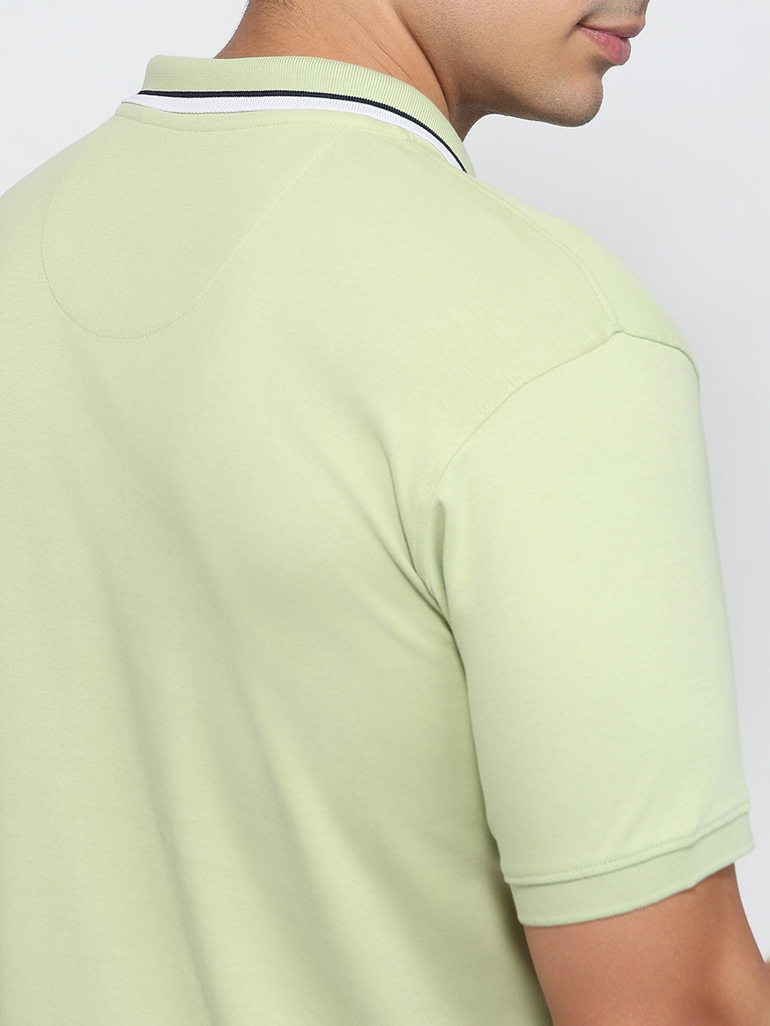 Raymond Men Green Modern Fit Solid Polo Neck Collar T-shirt