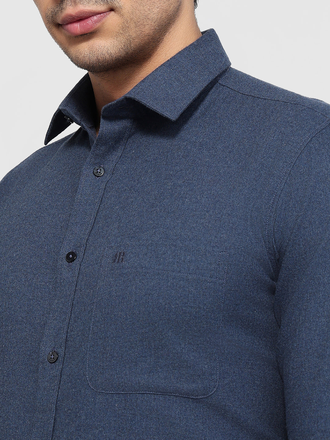 Raymond Men Blue Slim Fit Solid Casual Shirt
