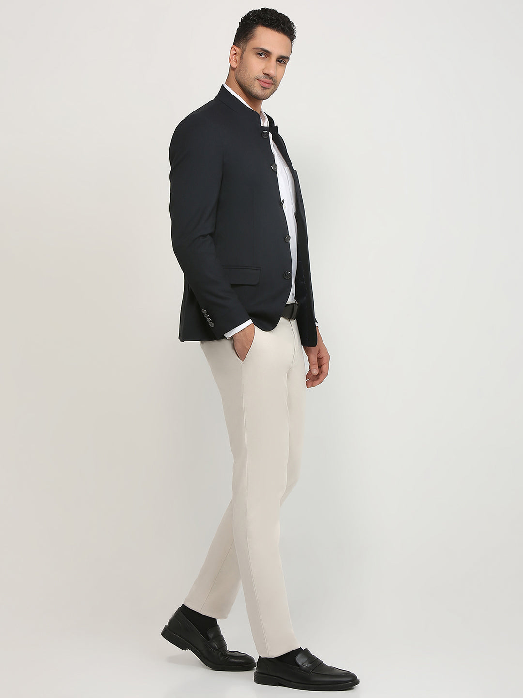 Raymond Men Blue Regular Fit Solid Blazer