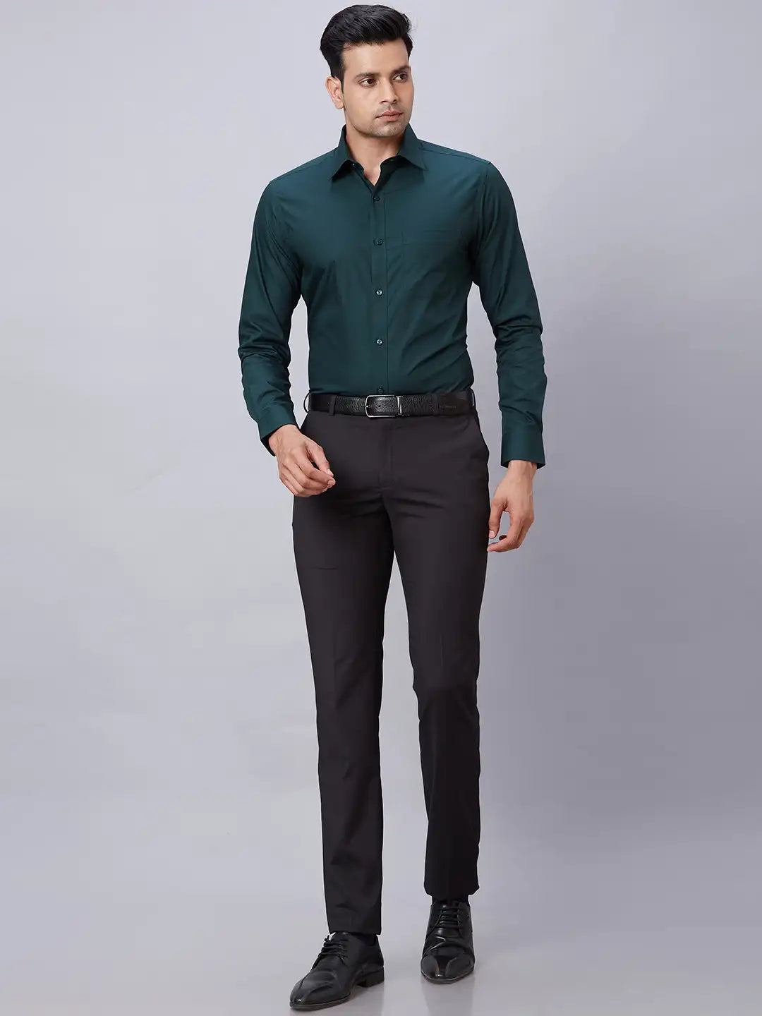 Men Red Slim Fit Solid Cotton Shirts