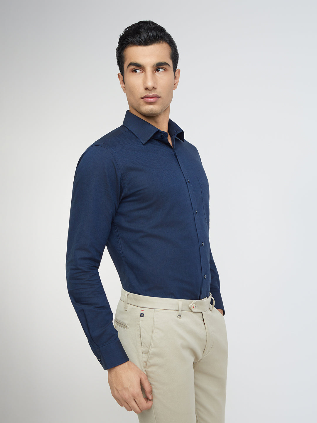 Raymond Men Blue Solid Slim Fit Cotton Shirt