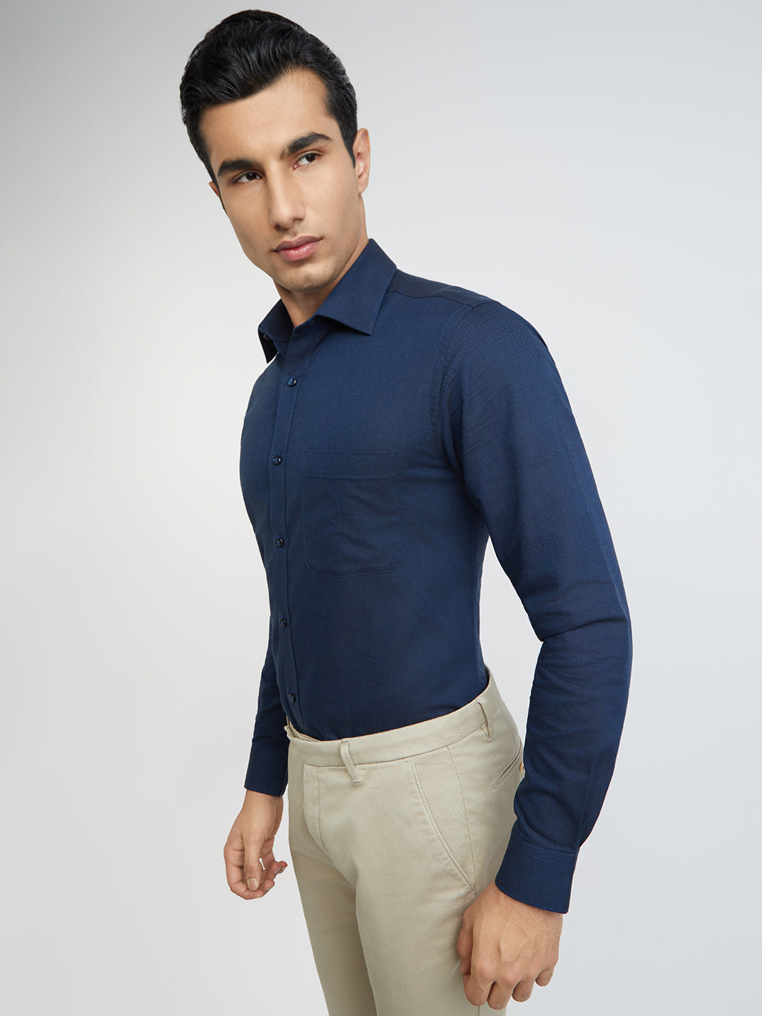 Raymond Men Blue Solid Slim Fit Cotton Shirt