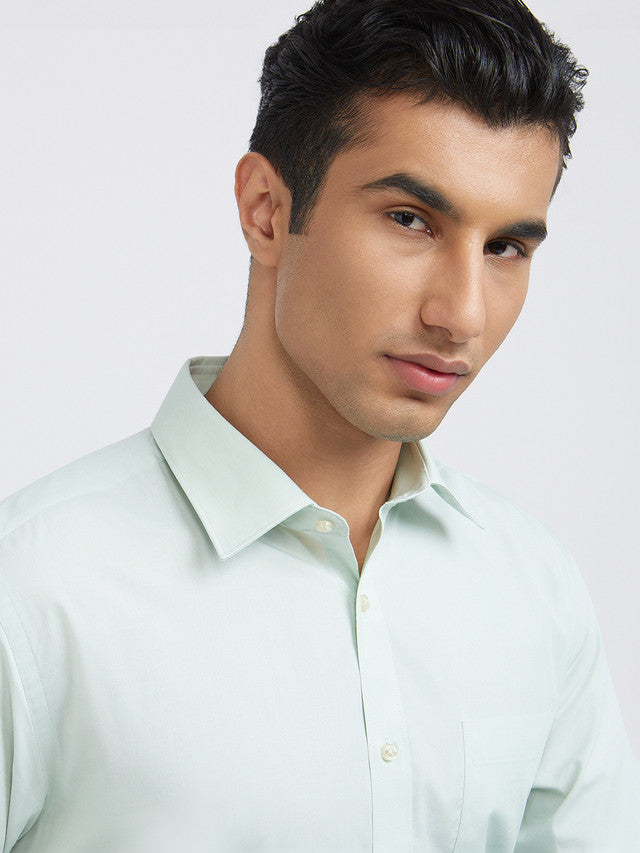 Raymond Men Green Structure Slim Fit Cotton Shirt