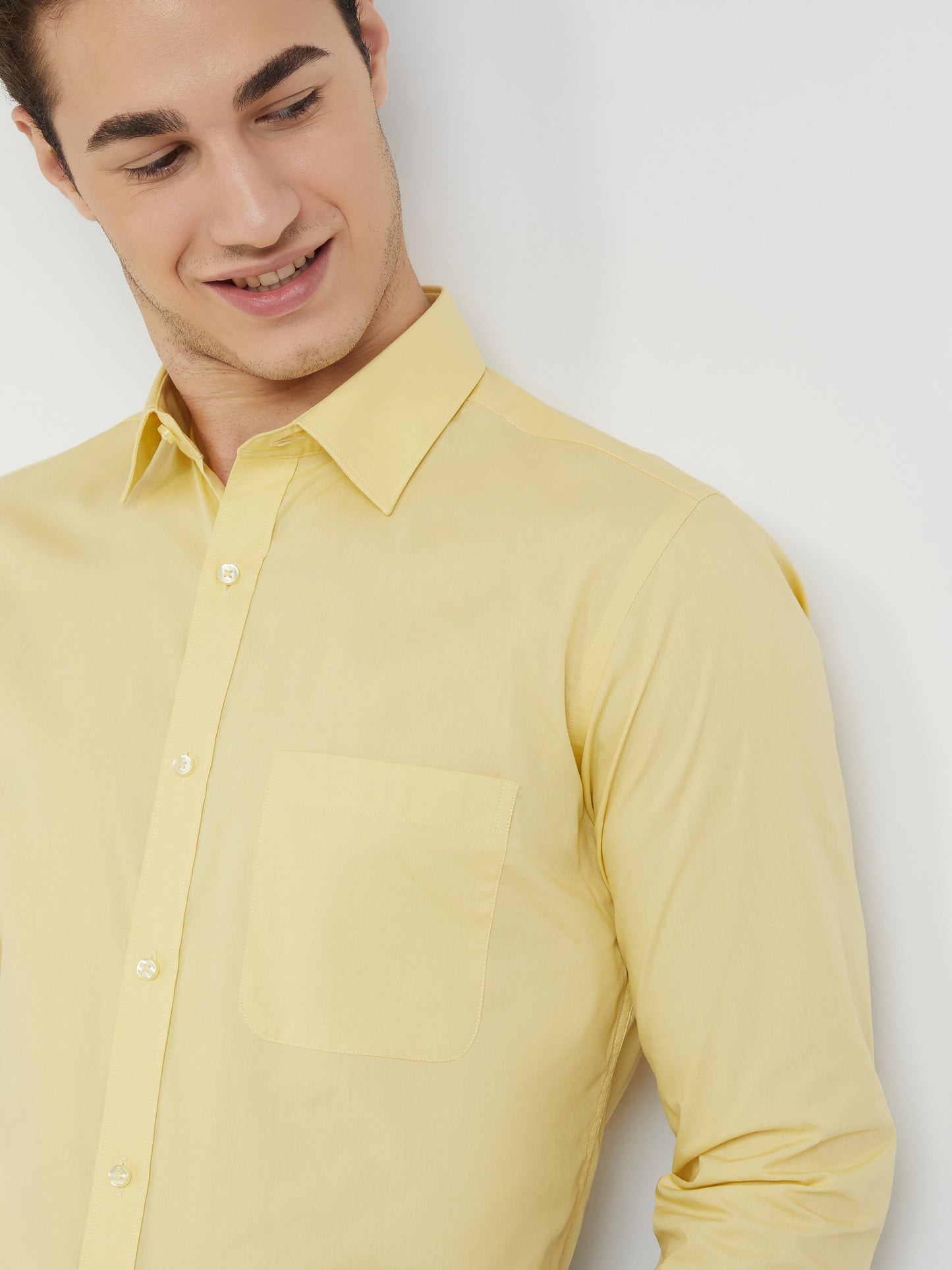 Raymond Men Yellow Solid Slim Fit Cotton Formal Shirt