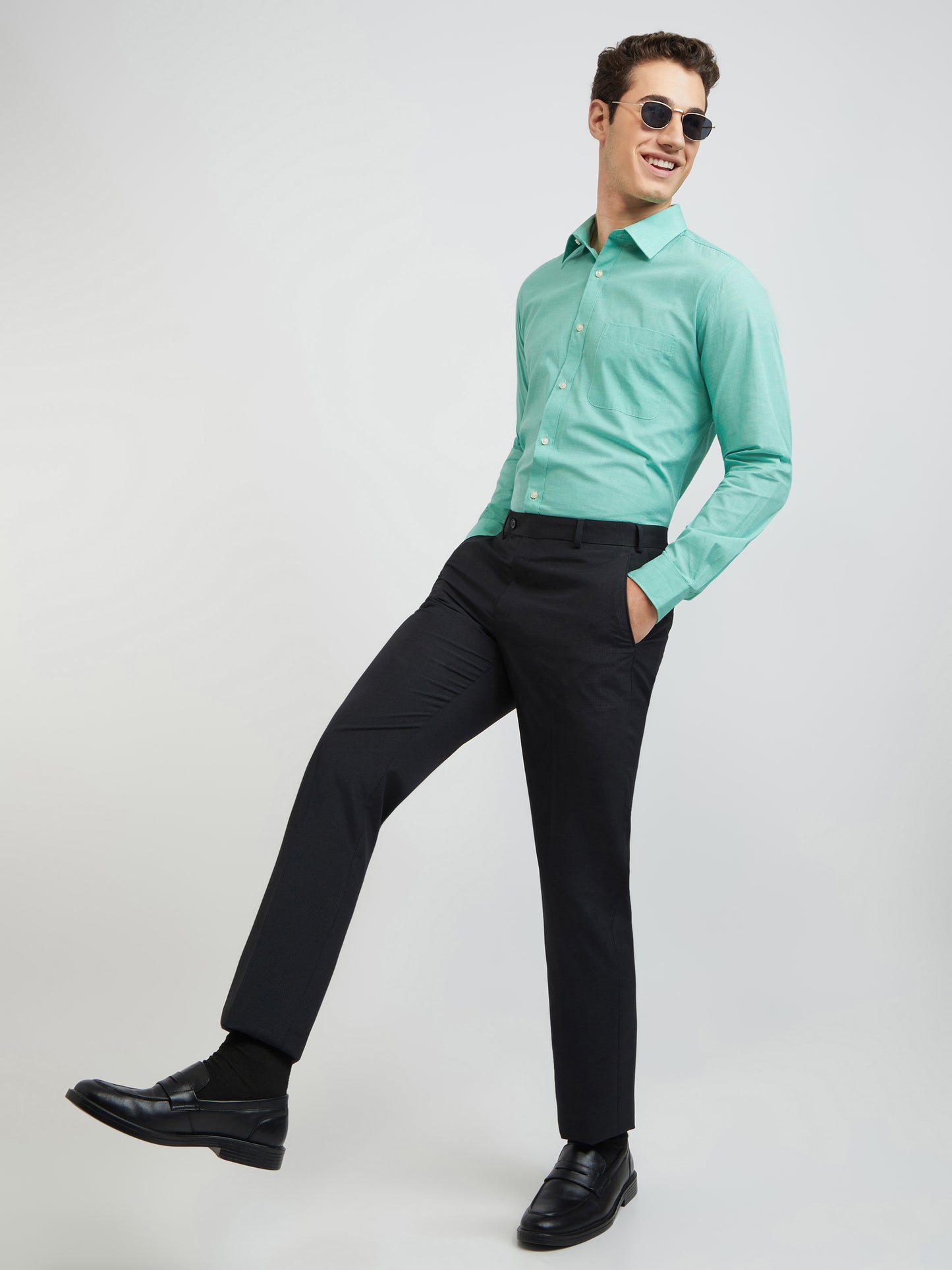 Raymond Green Solid Slim Fit Cotton Formal Shirt