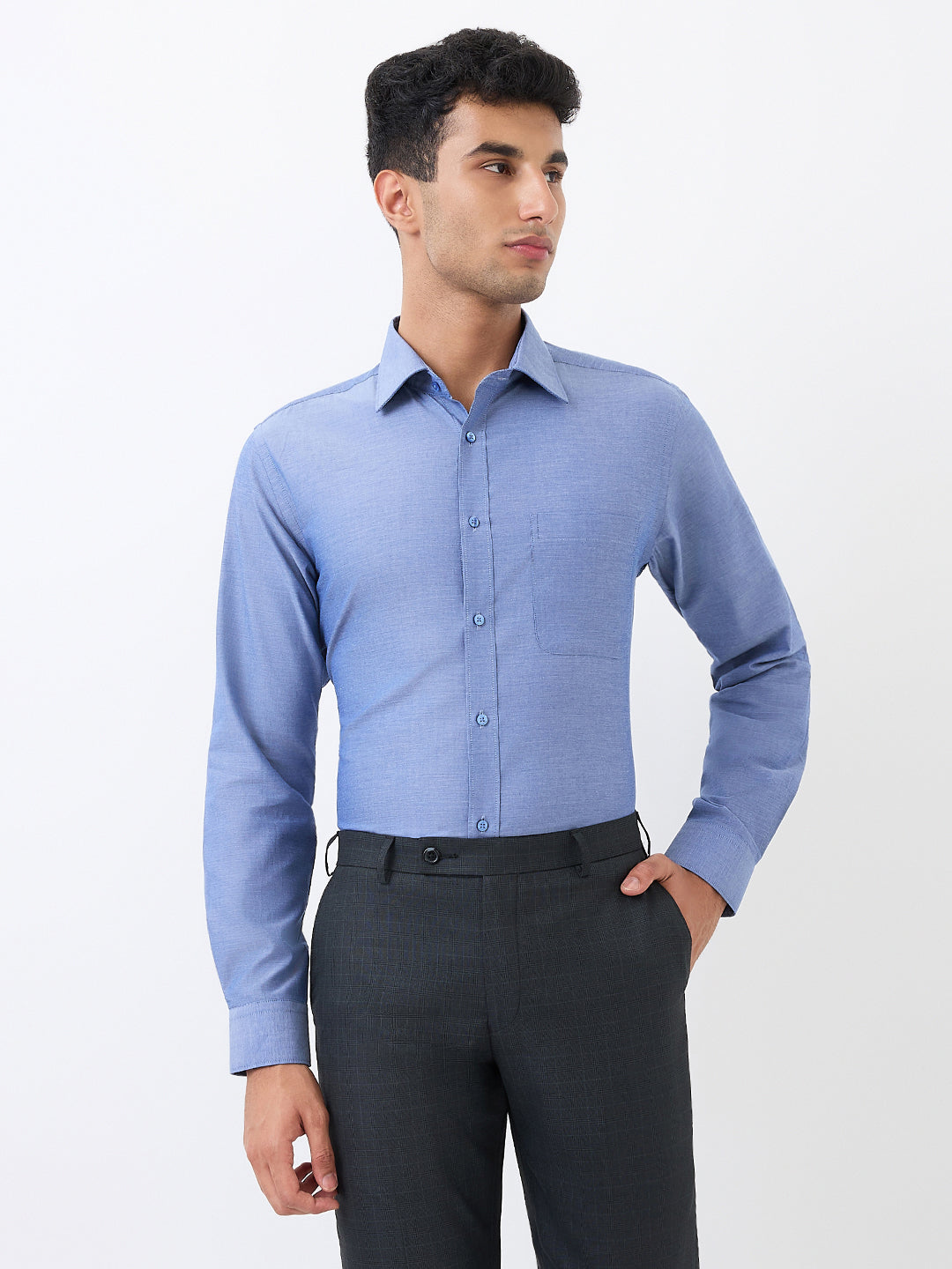 Raymond Men Blue Slim Fit Solid Formal Shirt