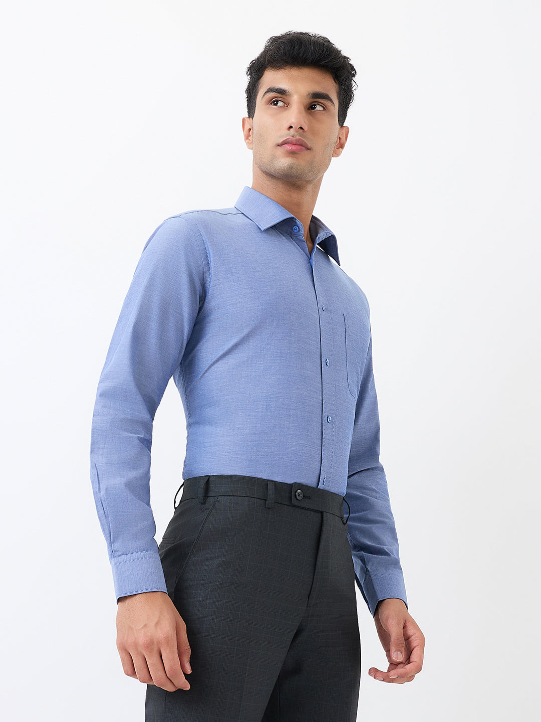 Raymond Men Blue Slim Fit Solid Formal Shirt