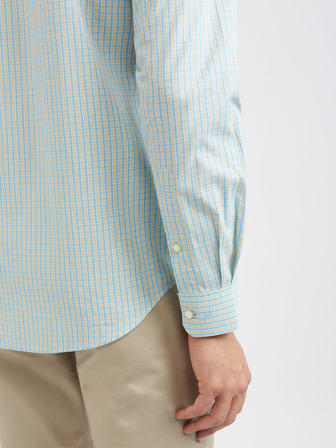 Raymond Men Blue Checks Cotton Formal Shirt