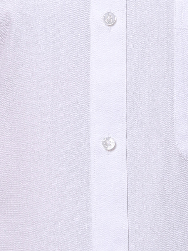 Raymond White Solid Slim Fit Cotton Formal Shirt