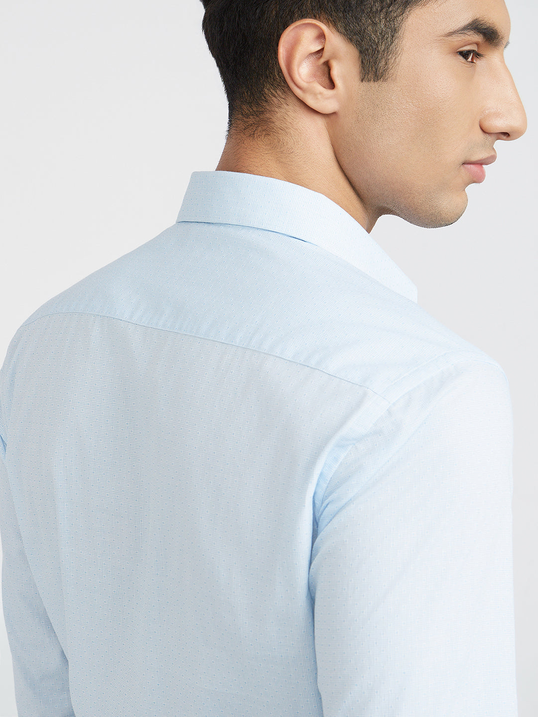 Raymond Blue Solid Slim Fit Cotton Formal Shirt