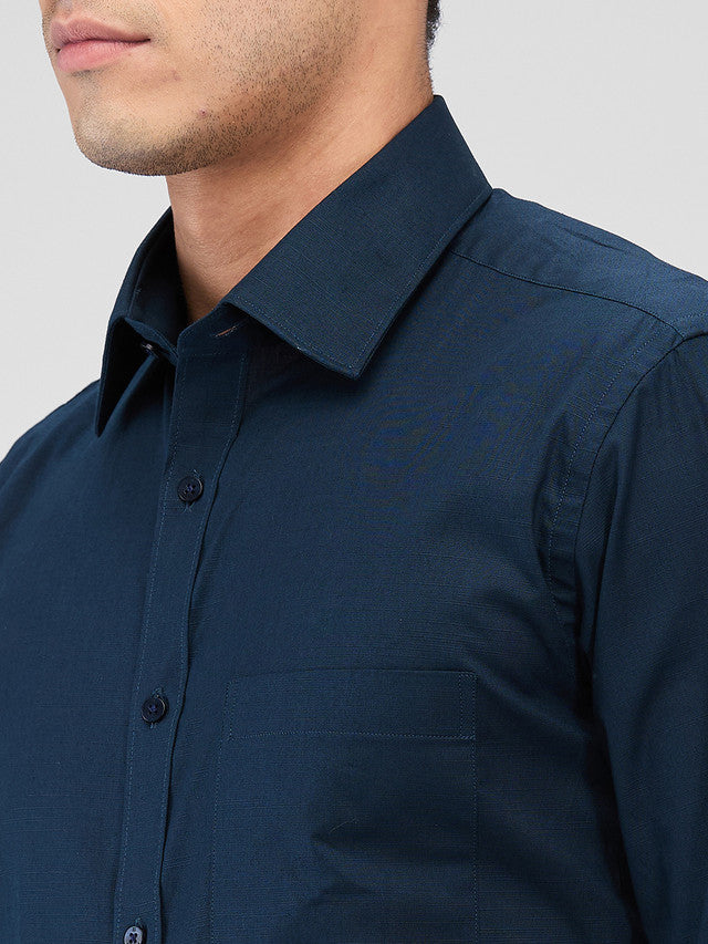 Raymond Men Blue Solid Slim Fit Cotton Shirt