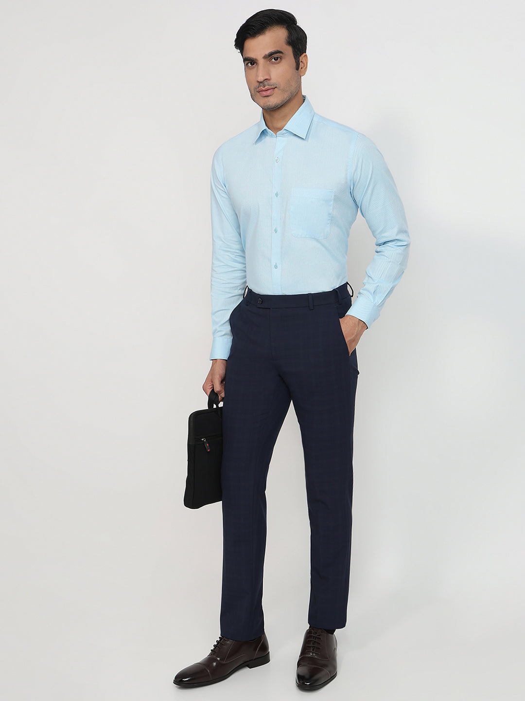 Raymond Men Blue Regular Fit Structure Formal Shirt