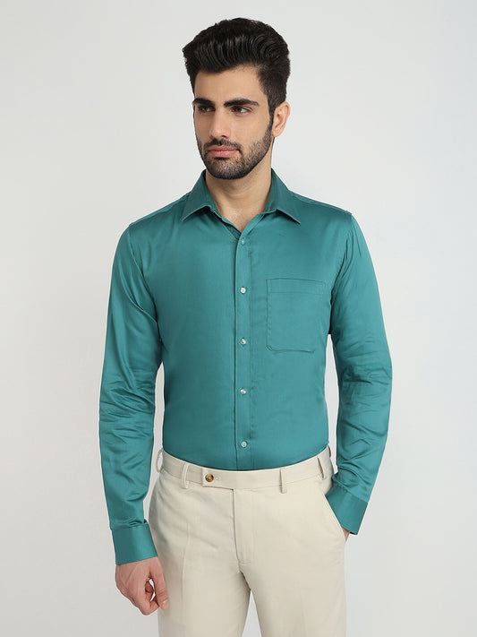 Raymond Men Blue Solid Slim Fit Cotton Formal Shirt