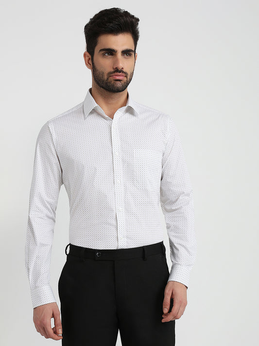 Raymond Men Blue Solid Chambray Slim Fit Cotton Formal Shirt