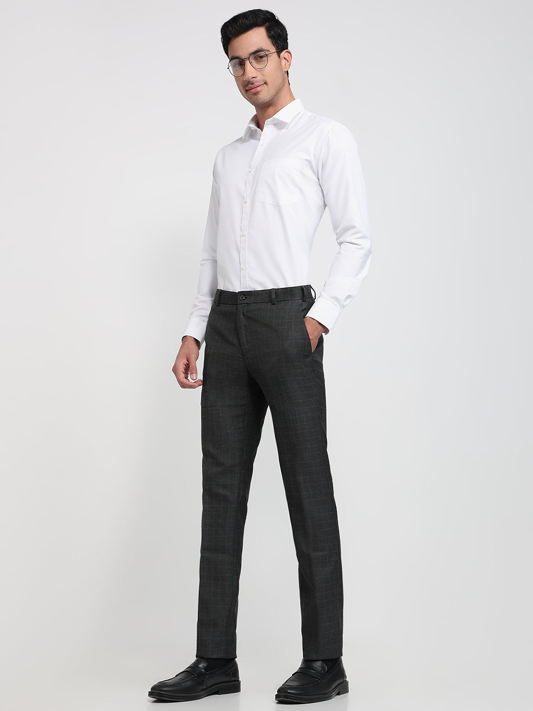 Raymond Men Grey Slim Fit Solid Trouser