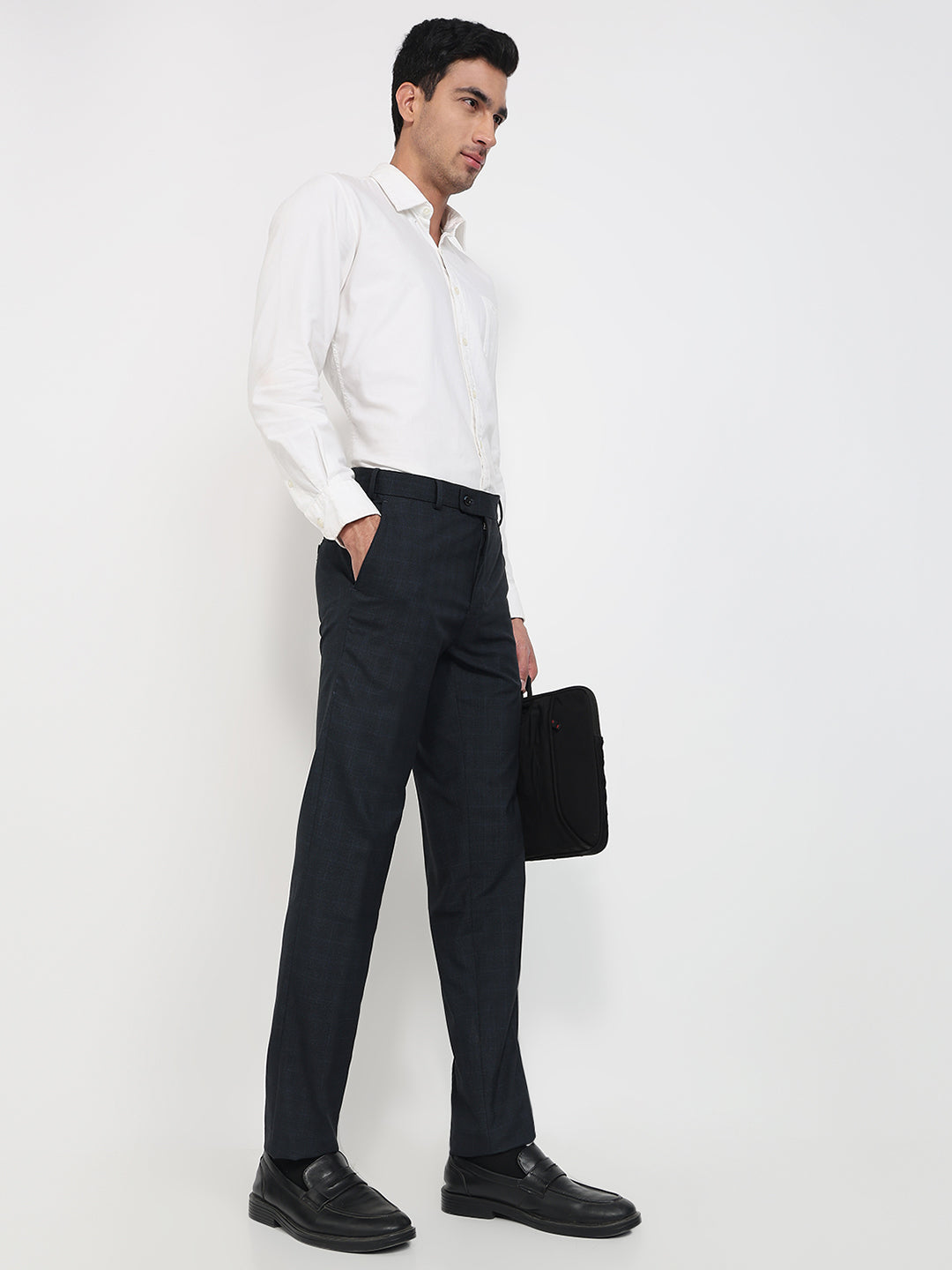 Raymond Men Blue Slim Fit Structure Trouser