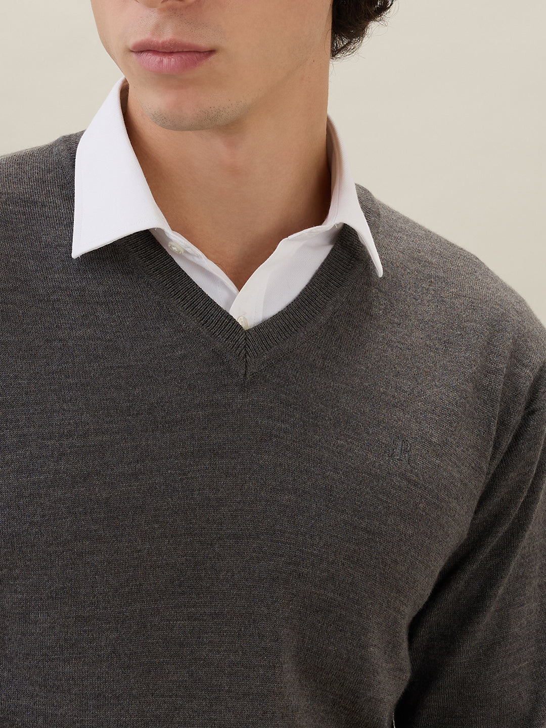 Raymond Men Grey Solid V Neck Collar Sweatshirt
