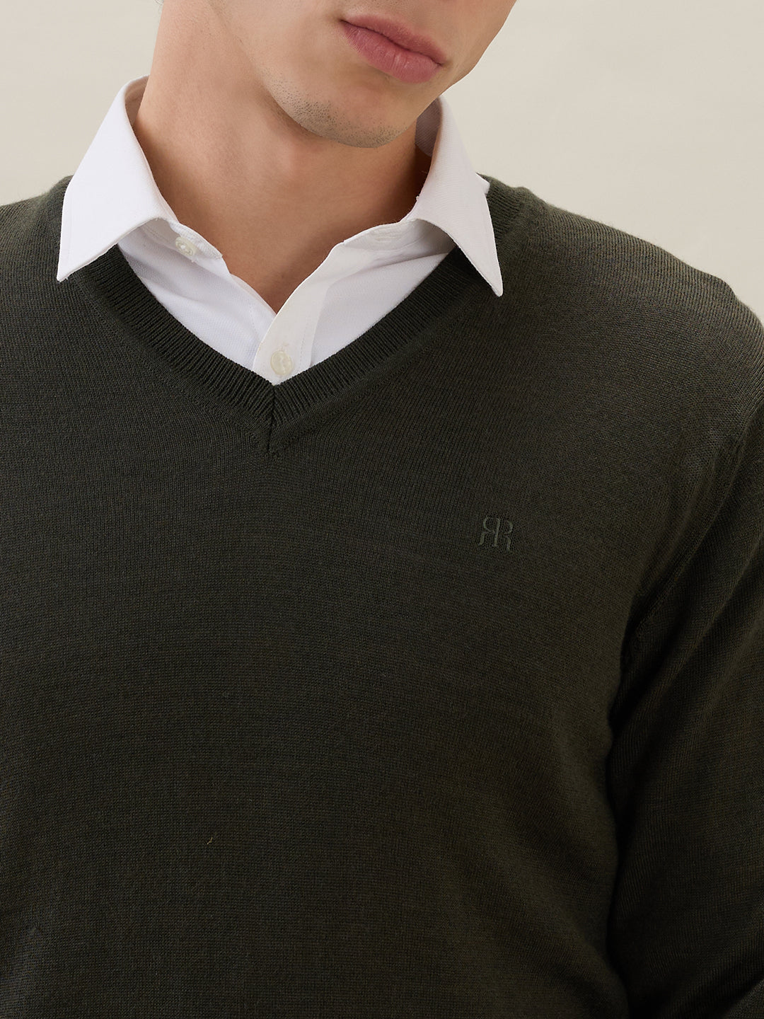 Raymond Men Green Solid V Neck Collar Sweatshirt