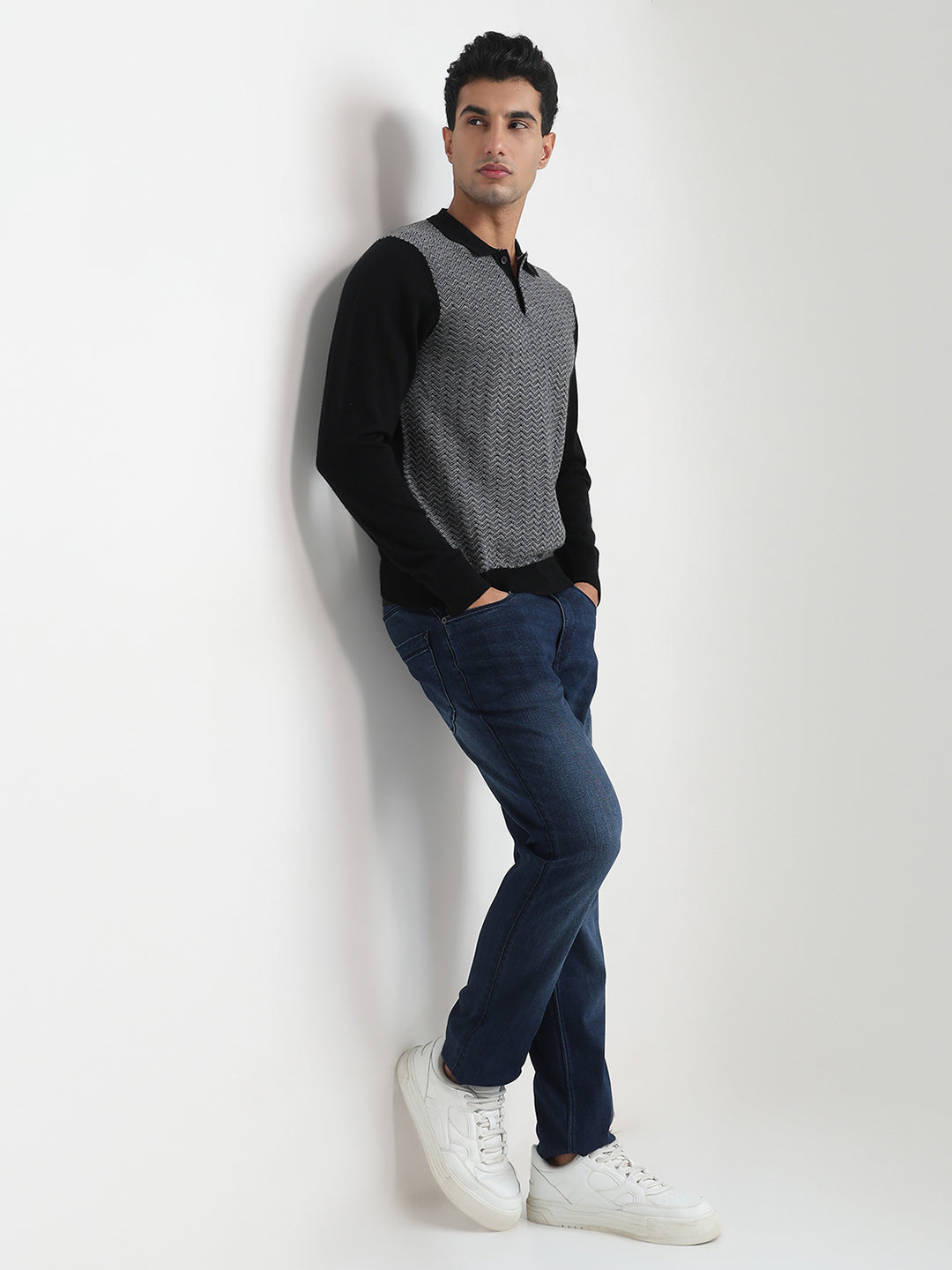 Raymond Black Sweatshirt