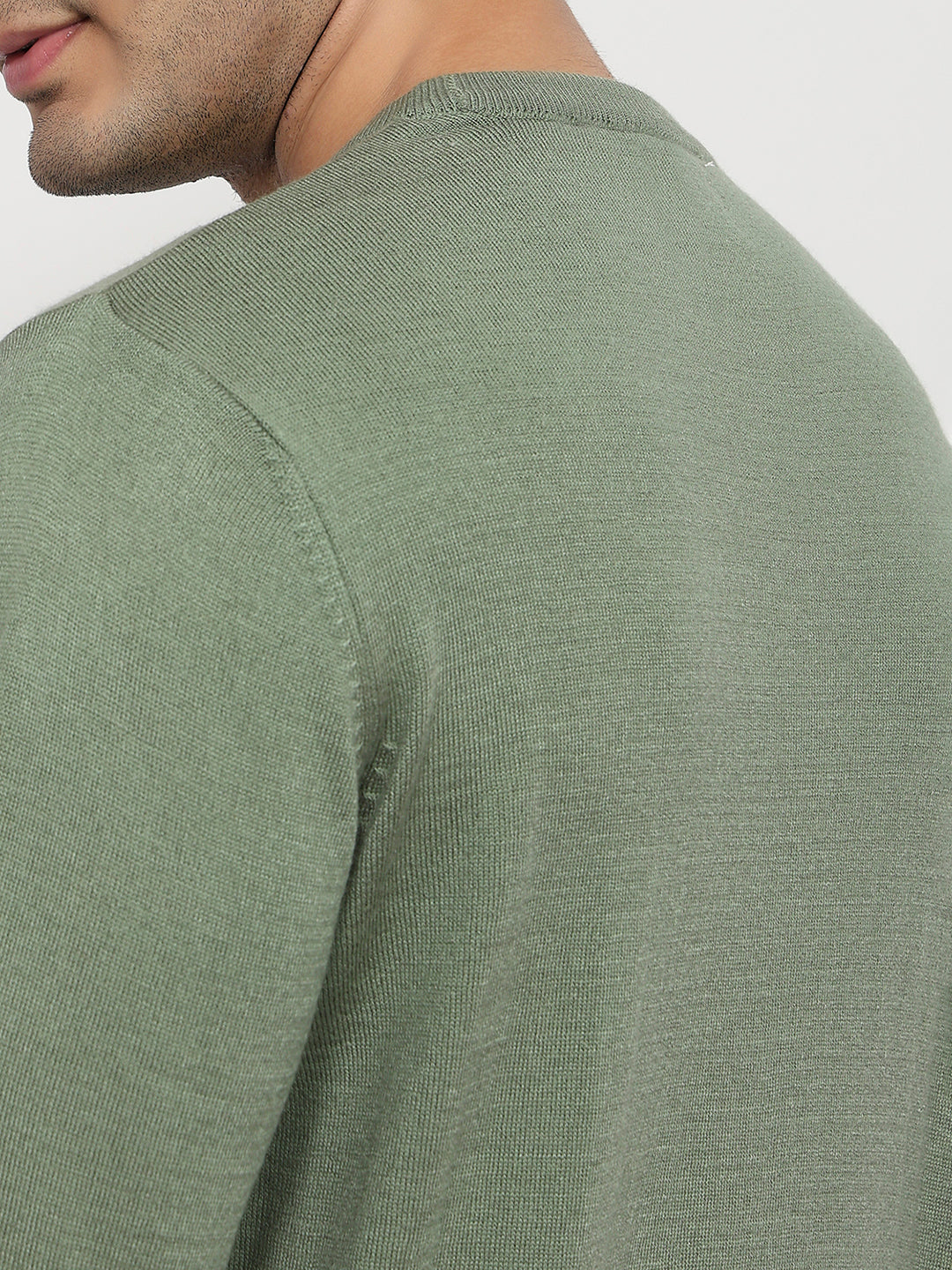 Raymond Men Green Solid Round Neck Collar Sweatshirt
