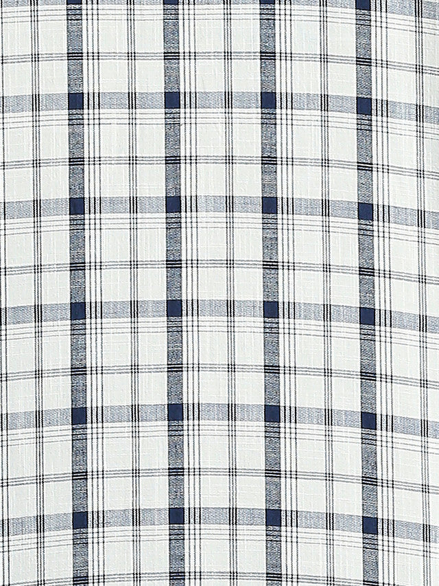 Parx White Checks Slim Fit Cotton Casual Shirt