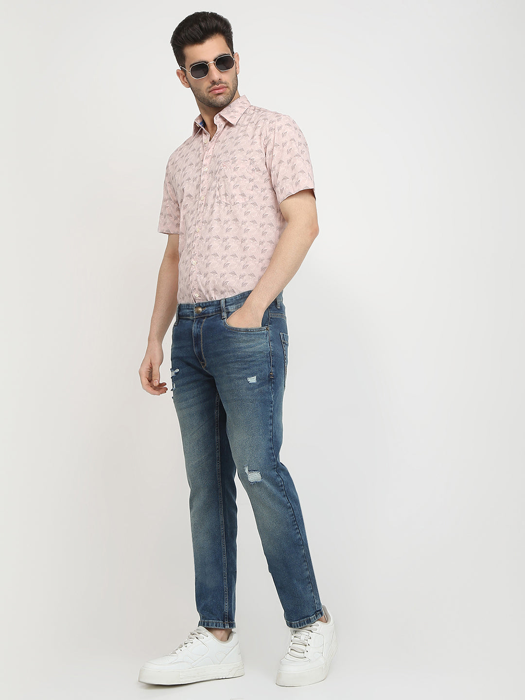 Parx Men Blue Low Rise Tapered Fit Knitted Jeans