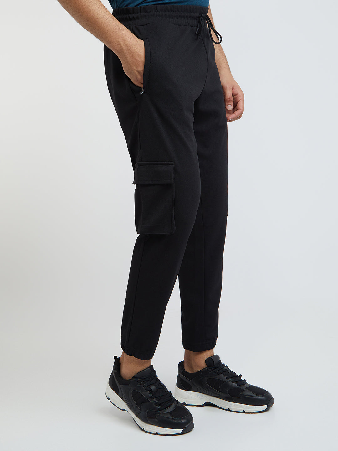 Parx Men Black Solid Jogger Fit Polyester Blend Jogger