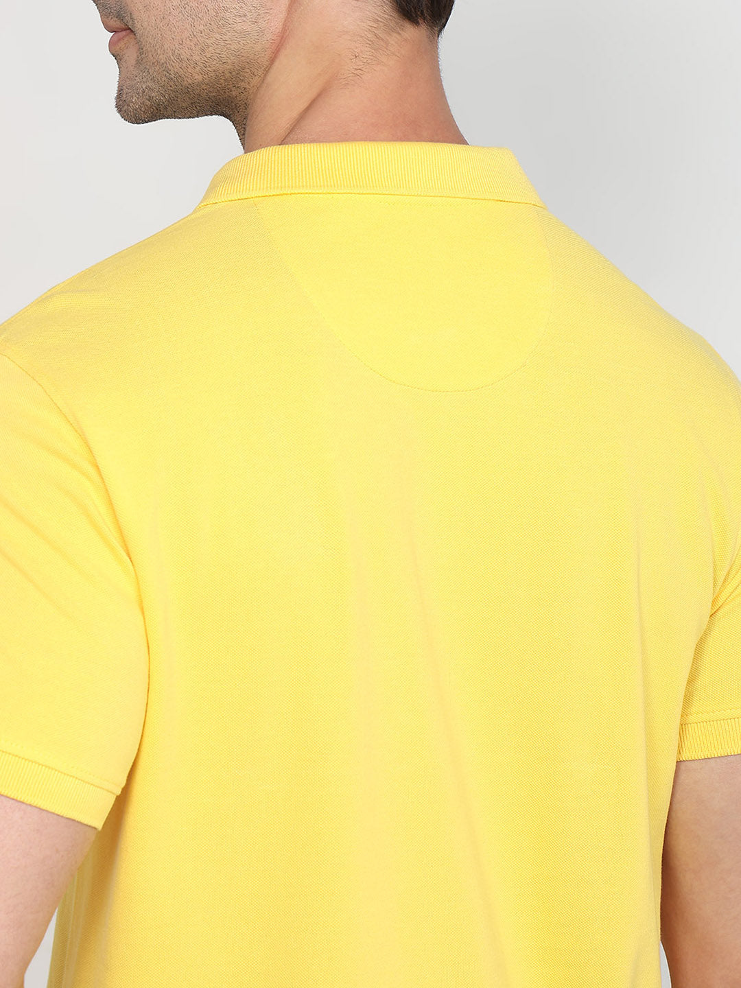 Parx Men Yellow Regular Fit Solid Polo Neck Collar T-shirt