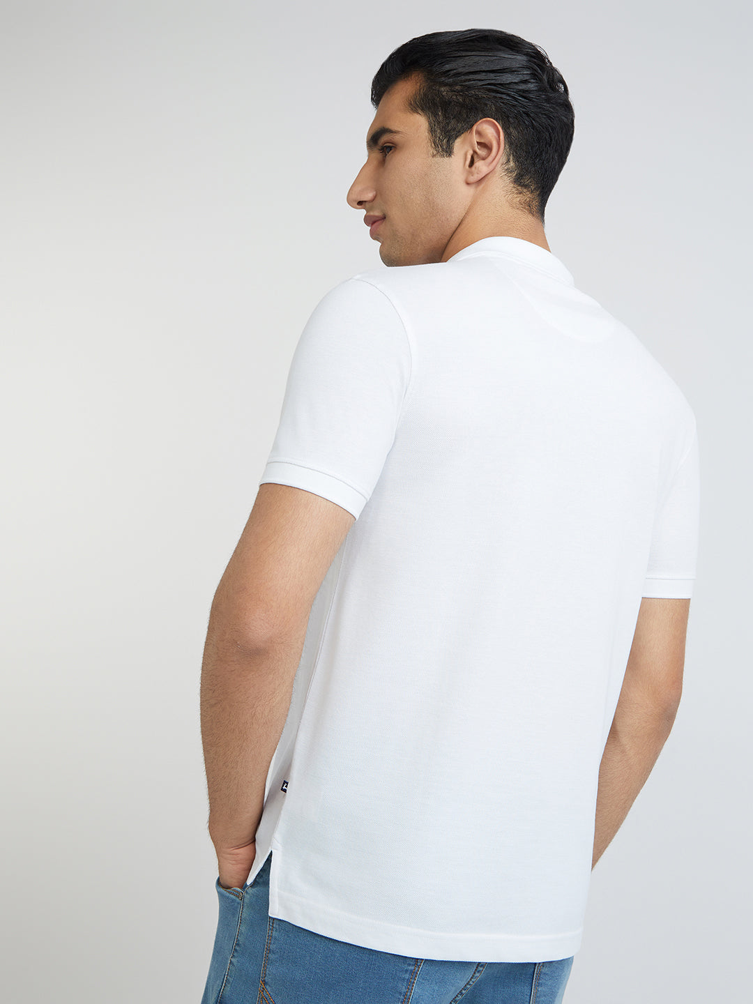 Parx Men White Regular Fit Solid Polo Neck Collar T-Shirt