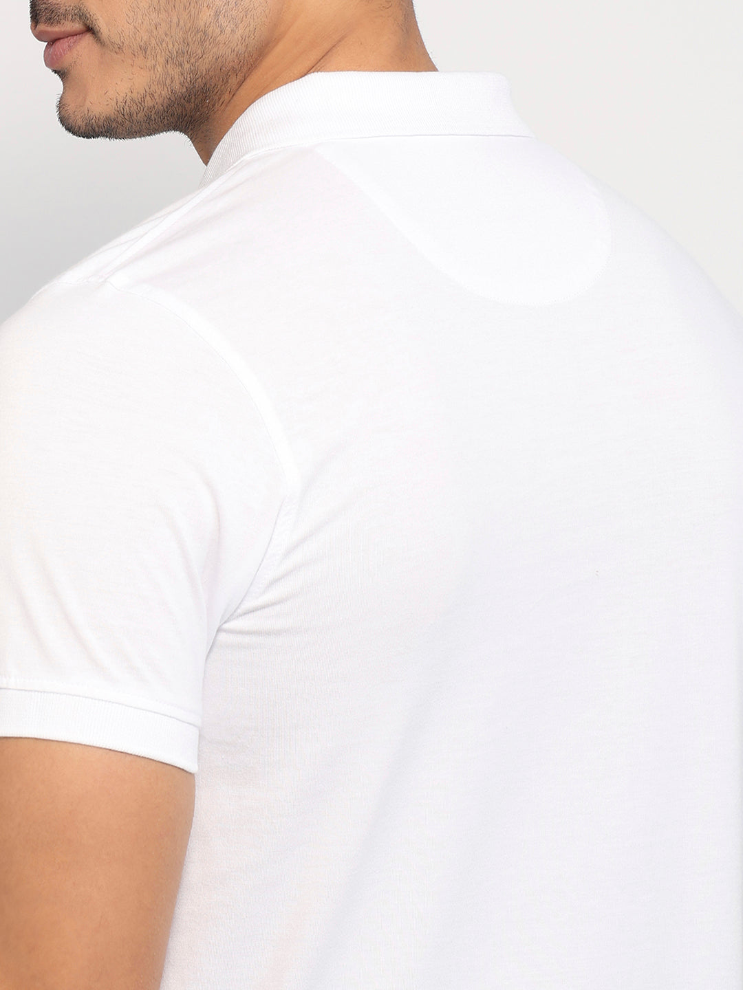 Parx Men White Regular Fit Solid Polo Neck Collar T-shirt