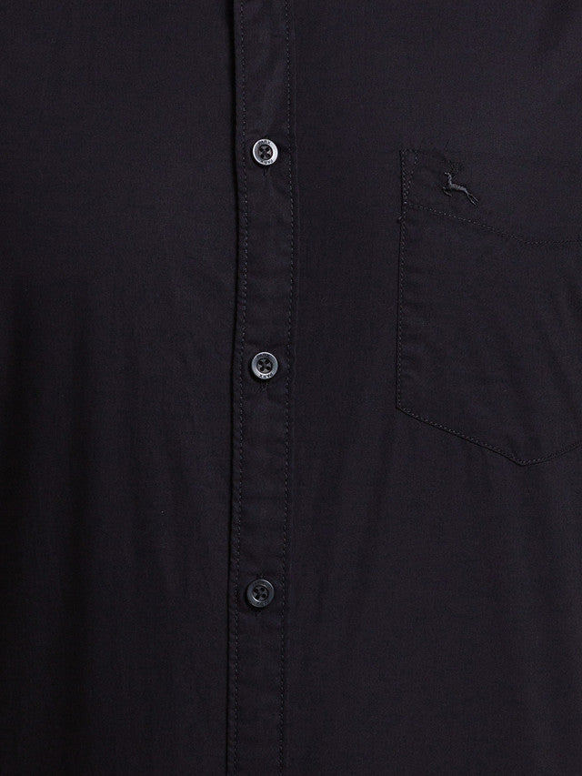 Parx Black Solid Slim Fit Cotton Casual Shirt