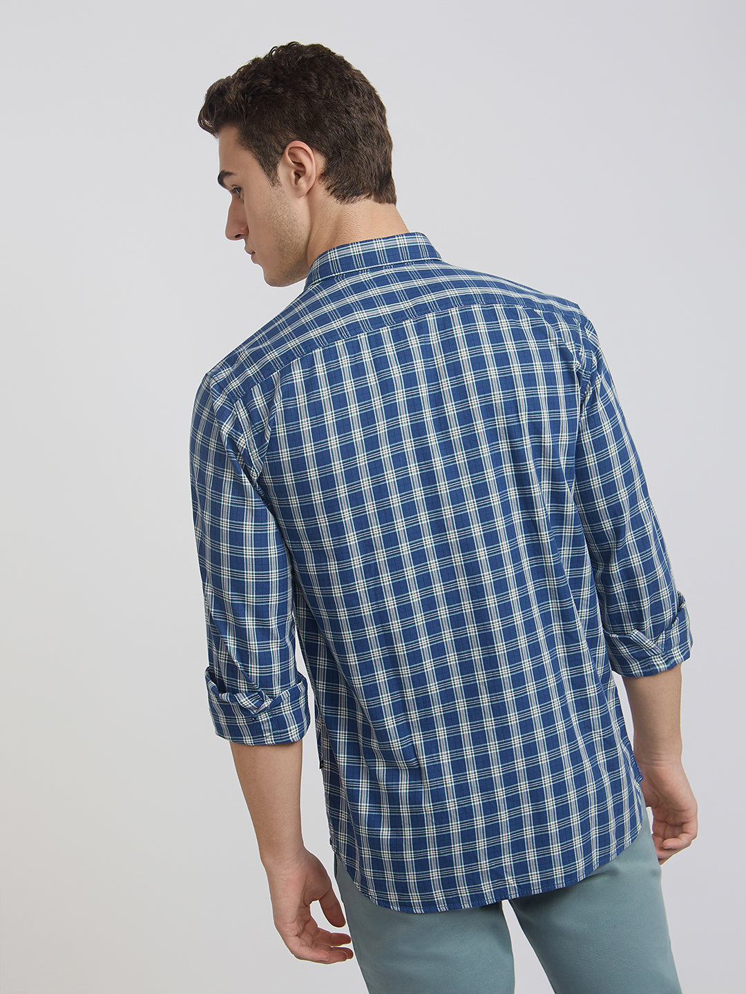 Men Blue Slim Fit Checks Cotton Full Sleeve Shirts